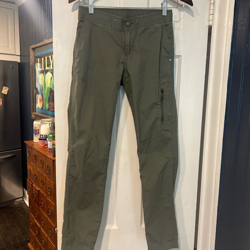 Vuori joggers, 10, no tags